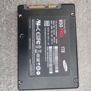 삼성 850 PRO SSD 1TB 판매합니다.