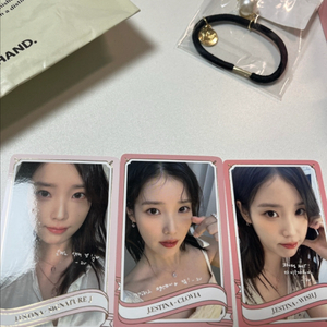 아이유 제이에스티나 포카(~2/19) 이미지