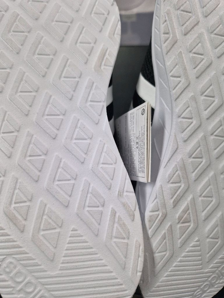 아디다스 남성 운동화 265 이미지