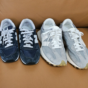 뉴발란스 운동화 2켤레 일괄 판매 사이즈 245