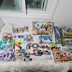 가면라이더 변신벨트 및 파워레인저 장난감