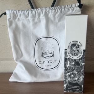 [미개봉 정품] 딥티크 핸드 앤 바디 로션 플레르 드 뽀 200ml