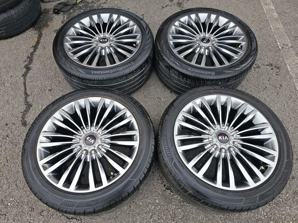 #기아 더K9 19인치 순정 임판급 휠타이어 세트 팝니다.--0