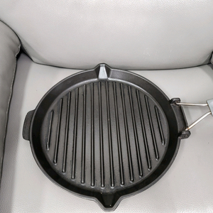 스타우브 꼬꼬떼 접이식 원형 그릴 무쇠 팬 경기광주 택배가능