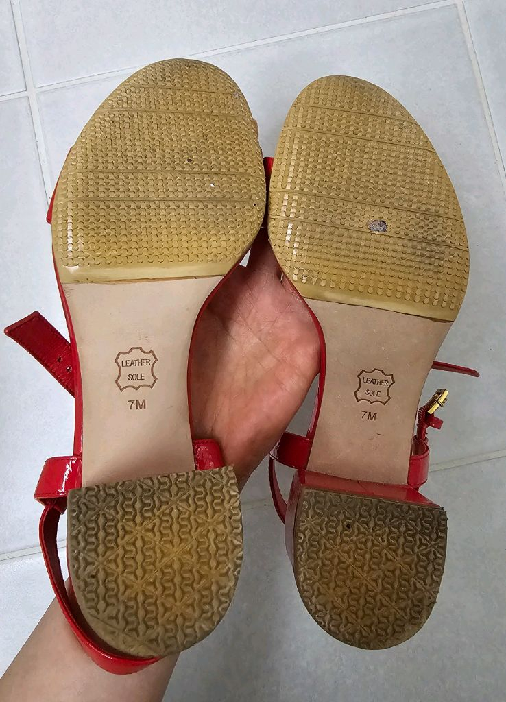 토리버치 샌들 7사이즈--4