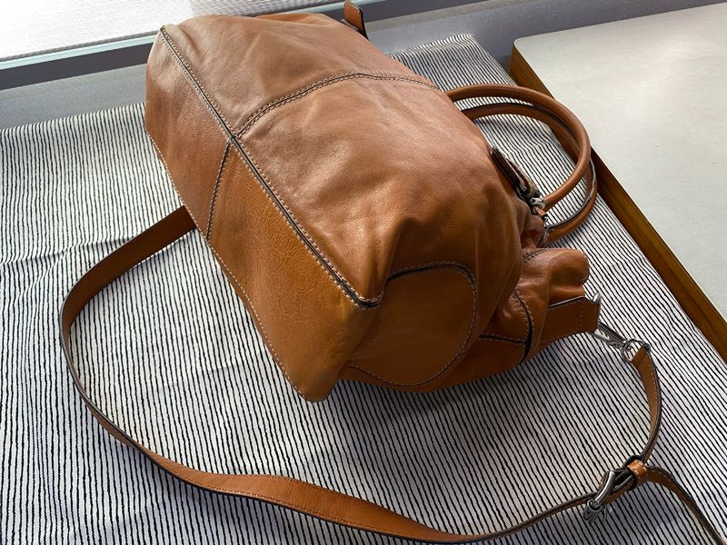 가죽 숄더백 마이클코어스--2