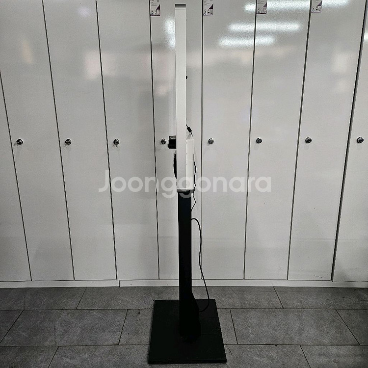 아임유 P2C21인치 키오스크 설치비포함--6