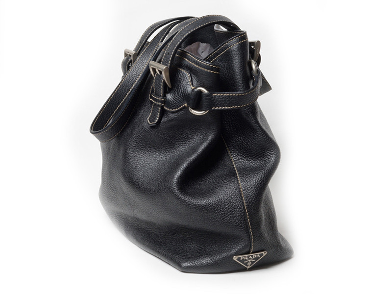 프라다 가죽 숄더백--3