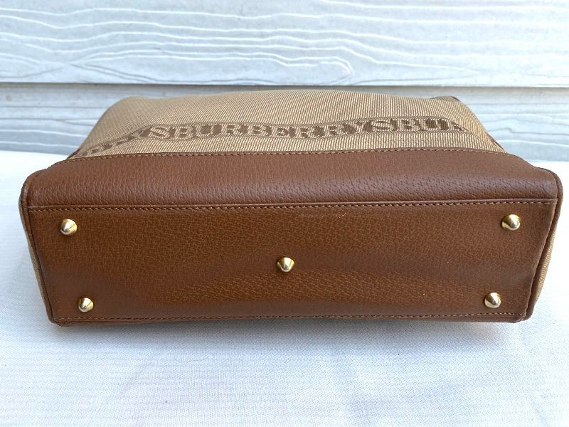 버버리 사각 크로스백 남녀공용--2