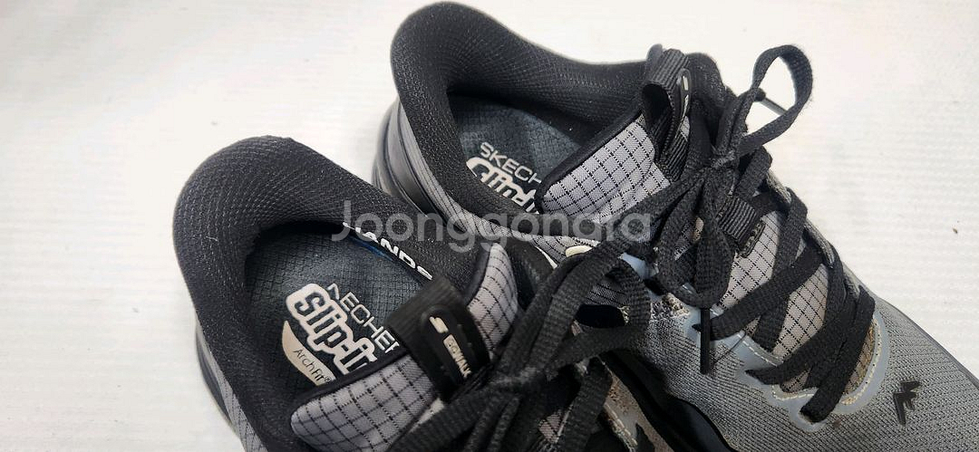 스케쳐스 고워크 아치핏 아웃도어 슬립인스 트레킹화 265사이즈--4