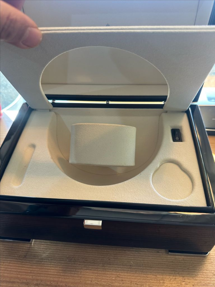 파텍 필립 워치 와인더 박스 이미지