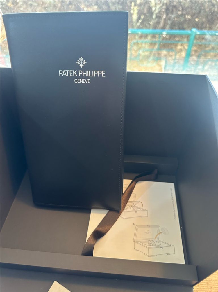 파텍 필립 워치 와인더 박스 이미지