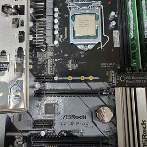 i5-8400+애즈락 z370+ddr4 2133 8gb2+ssd 250gb+hdd 500gb 팝니다(택포)