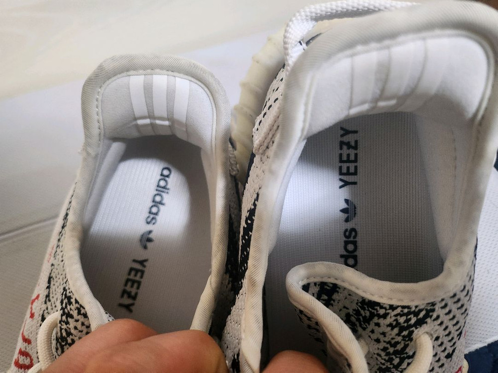 아디다스 이지부스트 350 지브라 270 이미지