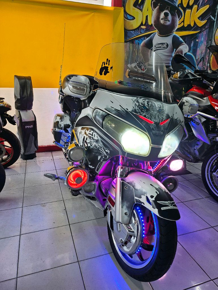 골드윙1800 12년식 급매 1300만 명의이전 이미지