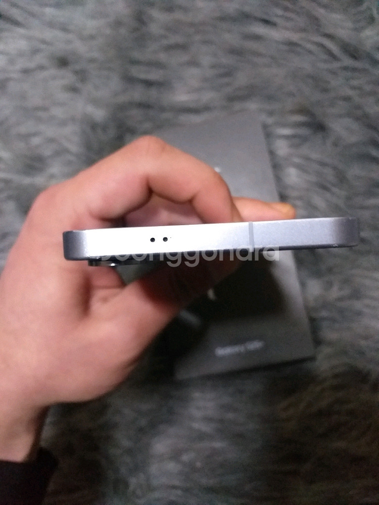 갤럭시 s25+ 256 엘지 유심기변 용 판매합니다--2