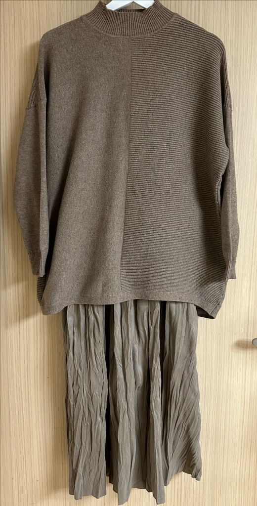 가격내림 중고 스웨이드주름치마 링크스커트 플리츠치마 주름치마 사이즈55-77--2