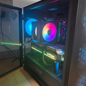 9800x3d + 5090 본체 판매 이미지