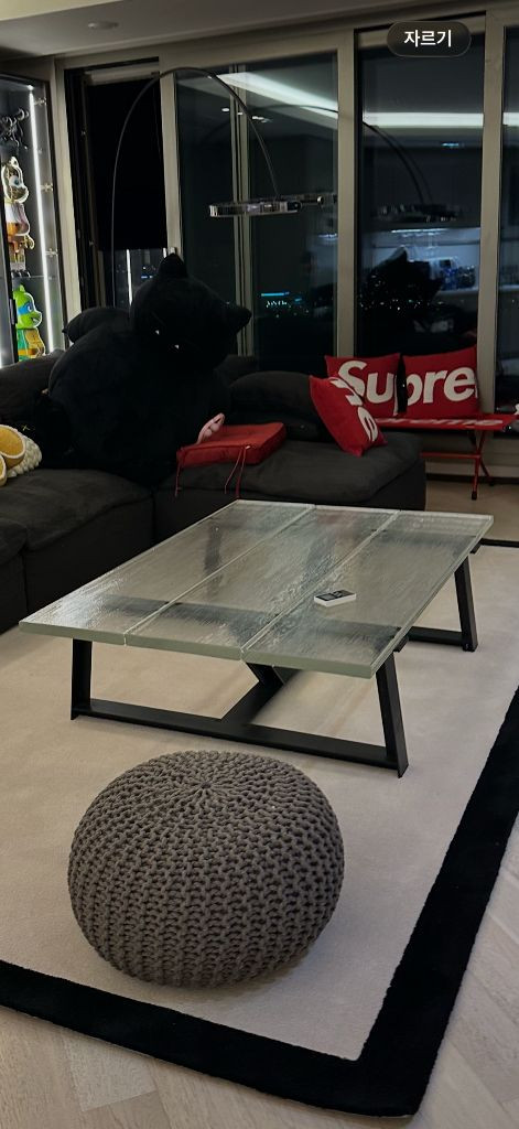 Timothy Oulton 까사알렉시스 이미지