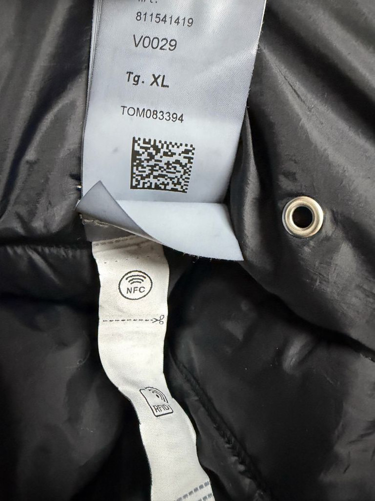 [XL] 스톤아일랜드 24FW 나일론메탈 후드 블랙 패딩 (국내매장판)--6