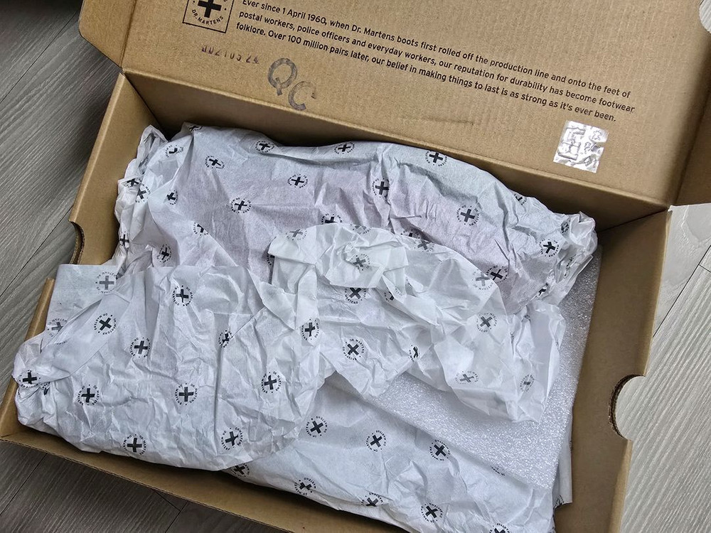 닥터마틴 1460 UK5 240 새상품 이미지