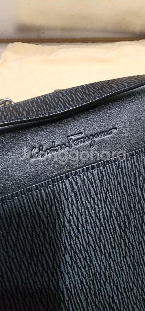 페라가모 남자 하드 크로스백 / 루이비통 엠베서더 서류가방--5