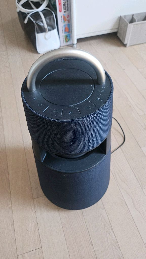 LG 엑스붐 360 RP4 블루투스 스피커--1