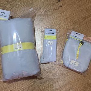 스타벅스 프리퀀시 MSGM 블랭킷 담요 스카이블루 양말 파우치 새상품 미개봉 3종 세트