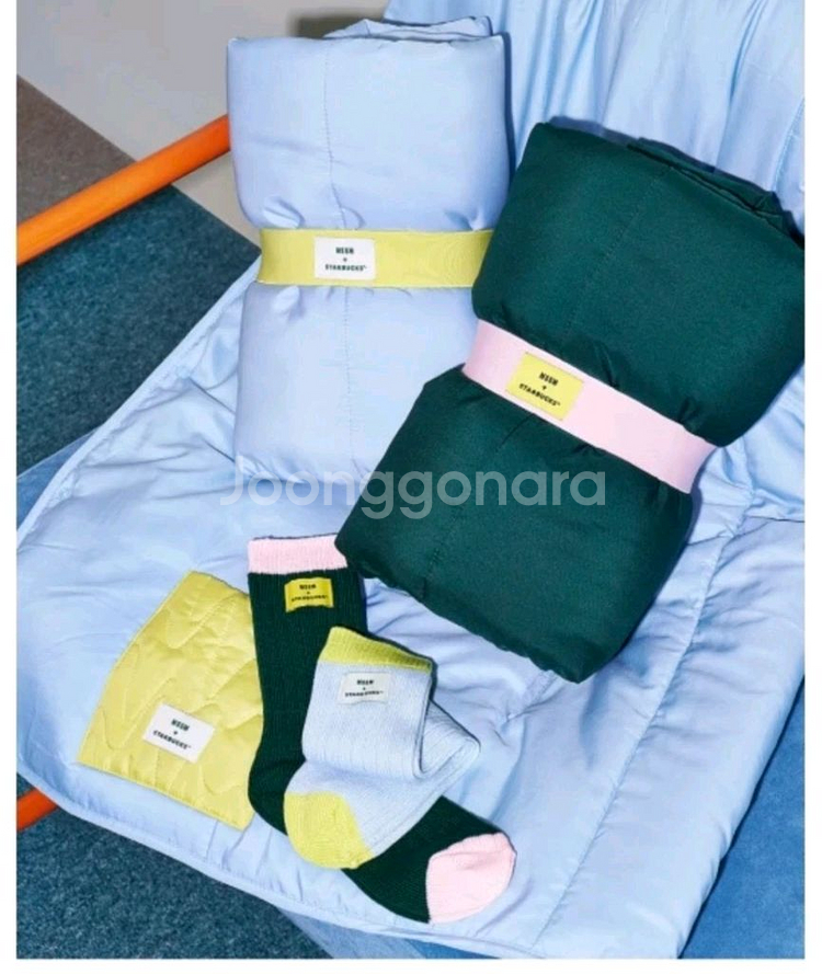 (풀세트) 스타벅스 프리퀀시 MSGM 담요 블랭킷 비닐미개봉 새상품--1