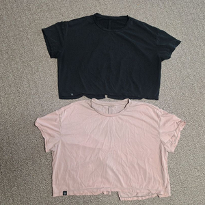 젝시믹스 상의 백 슬릿 크롭티 L 2종 일괄