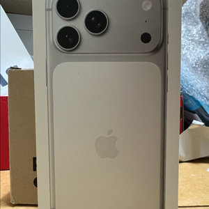 애플 아이폰17 프로맥스 실버 512GB 자급제 미개봉