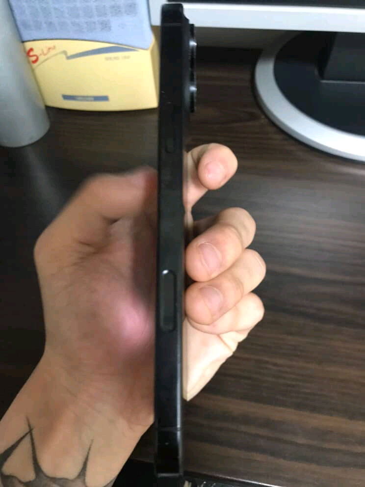 아이폰 16PRO_MAX 256기가 배터리 성능 100프로!--3