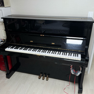 야마하 U1 피아노 + 제니오 사일런서 시스템 세트판매 이미지