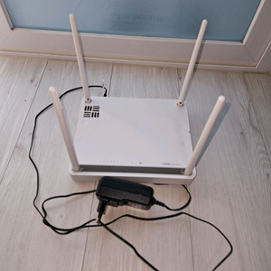 아이피타임 A8004ns-m 유무선공유기 팝니다