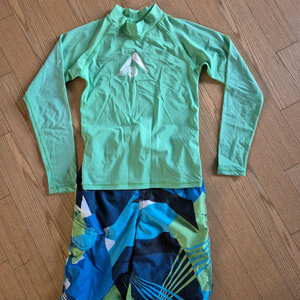 카누서프 수영복