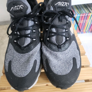 나이키 에어맥스 270 리액트 블랙/회색 /265