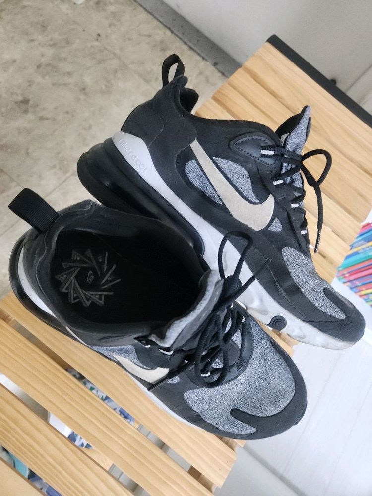 나이키 에어맥스 270 리액트 블랙/회색 /265--3