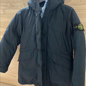 스톤아일랜드 주니어 패딩 점퍼 8Y