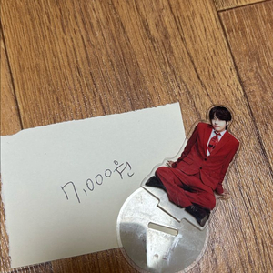 방탄소년단 BTS 공식 굿즈들(핀버튼, 데코스트랩)