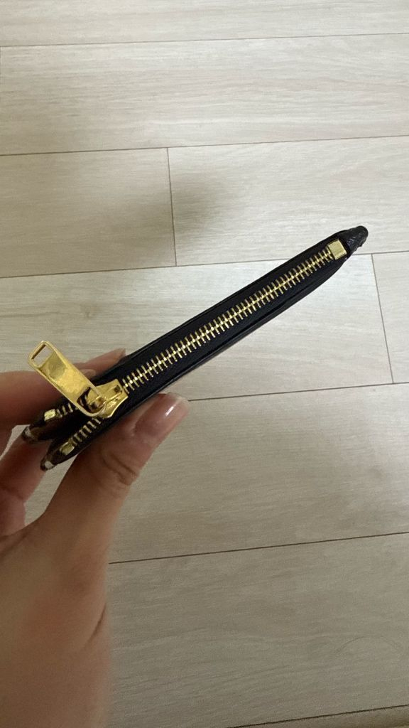 셀린느 트리옹프 카드지갑--2