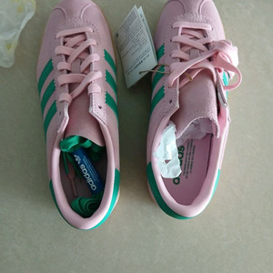 아디다스 핑크 운동화(새상품)