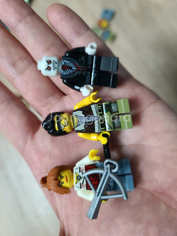 레고 몬스터파이터즈 사이클롭스 미니피규어 팔아요--2