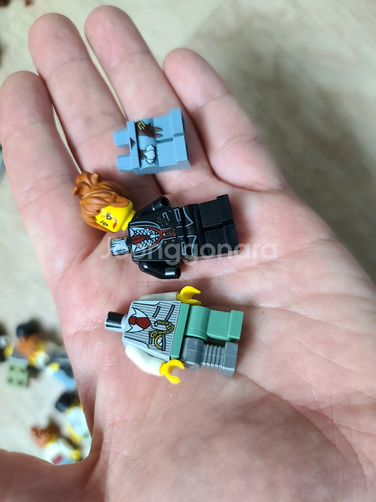 레고 몬스터파이터즈 사이클롭스 미니피규어 팔아요--4