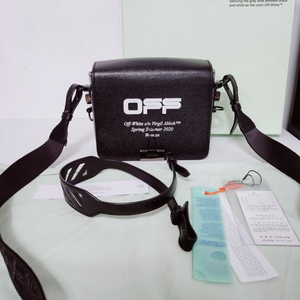 오프화이트 로고 플랩 공용 크로스백 이미지