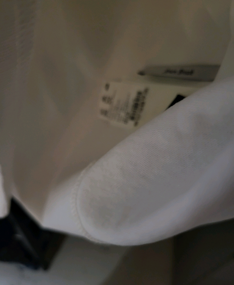 루이비통 킥플립 프린티드 티셔츠 이미지