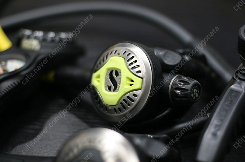 스쿠버 프로 mk25T / S600T 티탄호흡기 이미지