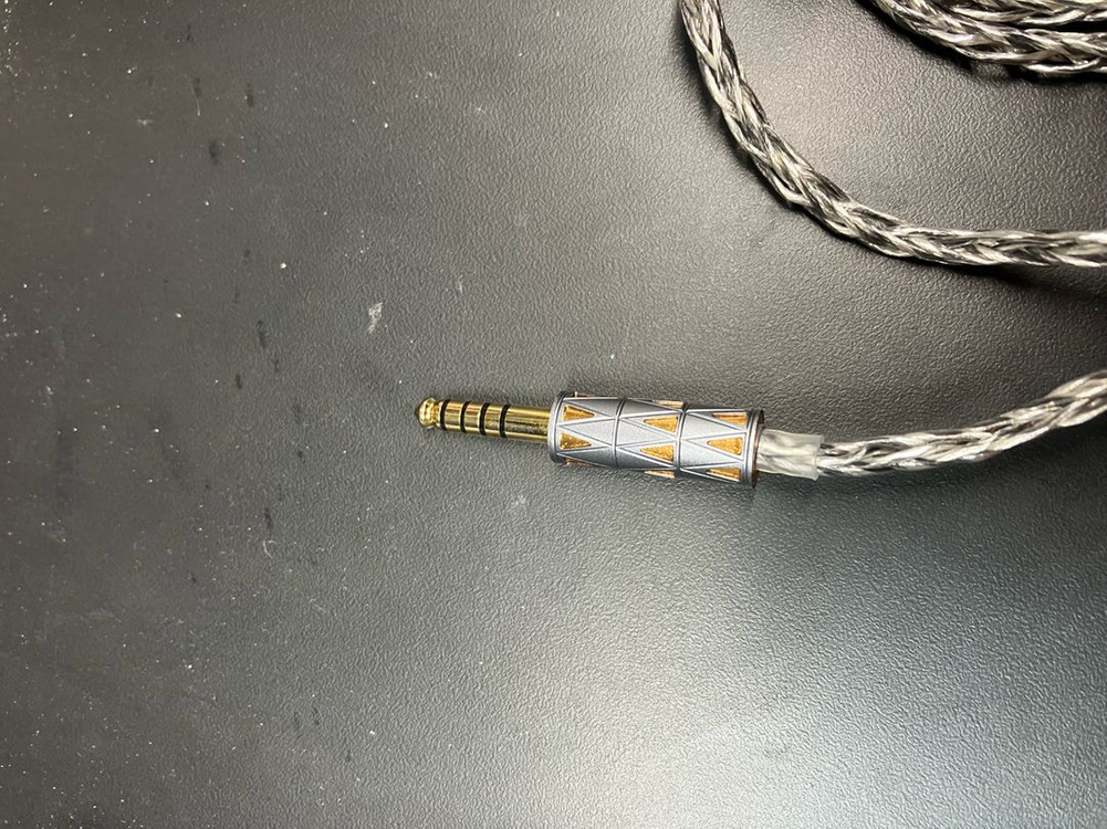 용세 비쥬 mmcx 4.4 이어폰 케이블--2