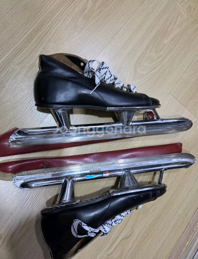 240 피겨스케이트화--1