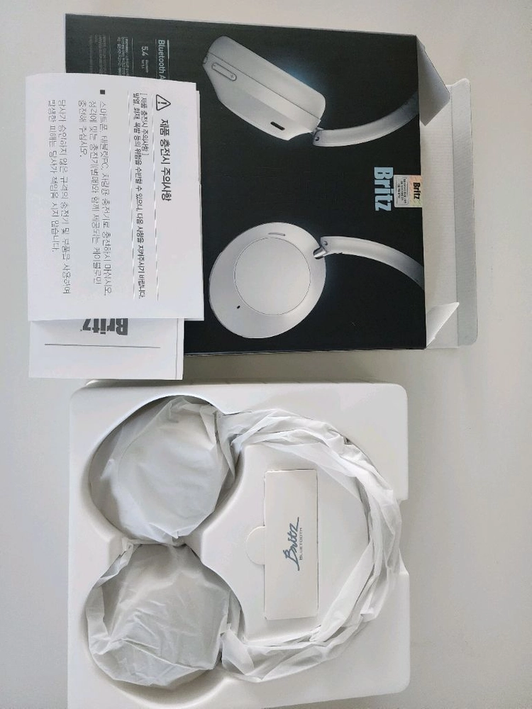 브리츠 ANC800 노이즈캔슬링 무선 헤드폰 이미지
