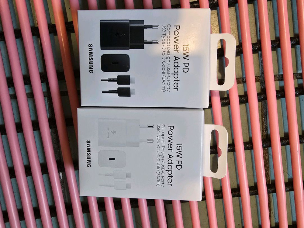 애플20W, 삼성15W,45W 정품 충전기,어댑터 미개봉--1